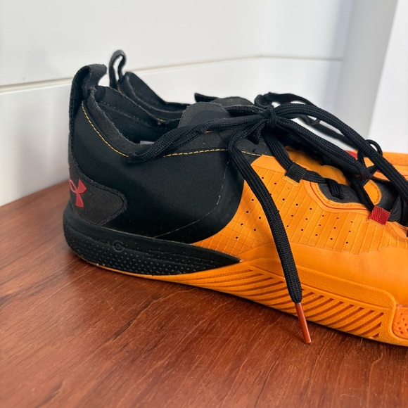 UA Under Armour Men’s Tribase Reps Cross Training Gym Sneakers Black Orange Sz 9 - Picture 9 of 9